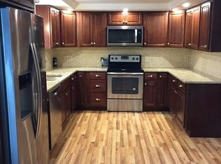 75 Chapel St #B, Shirley, MA 01464