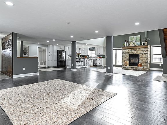 3rd image of 570 Steiner Bridge Rd