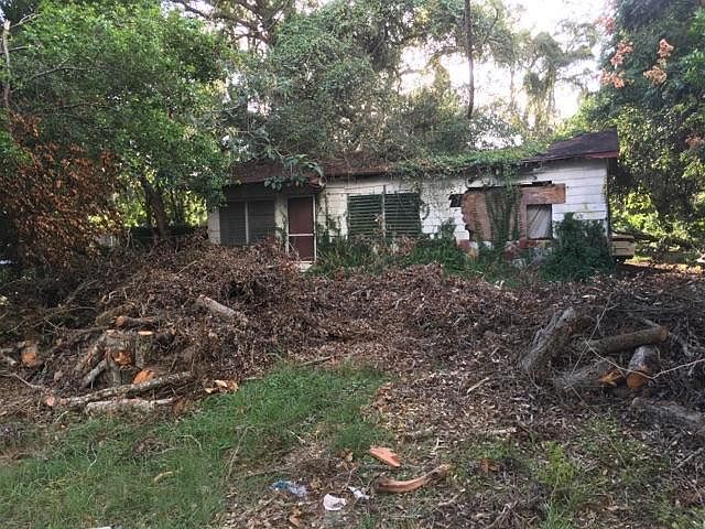 1st image of 6220 N 49th St