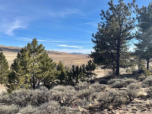 2nd image of 25 Redhill Court LOT 490