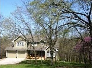 17270 Morning Deer Rd, Linwood, KS 66052