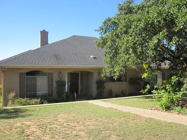 1st image of 225 Bobby Clark Dr