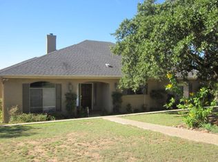 225 Bobby Clark Dr, Canyon Lake, TX 78133