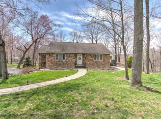 902 Heck Rd, Dauphin, PA 17018