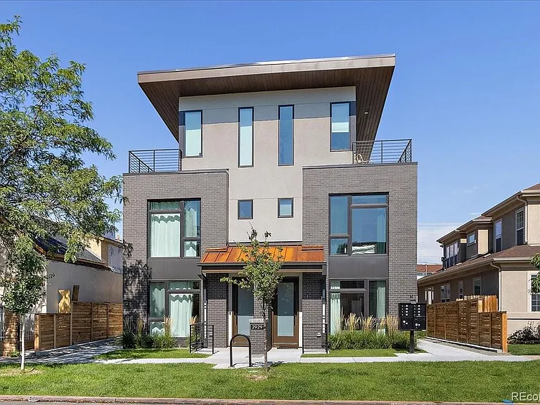 2929 Lawrence St #3 — Photo 1