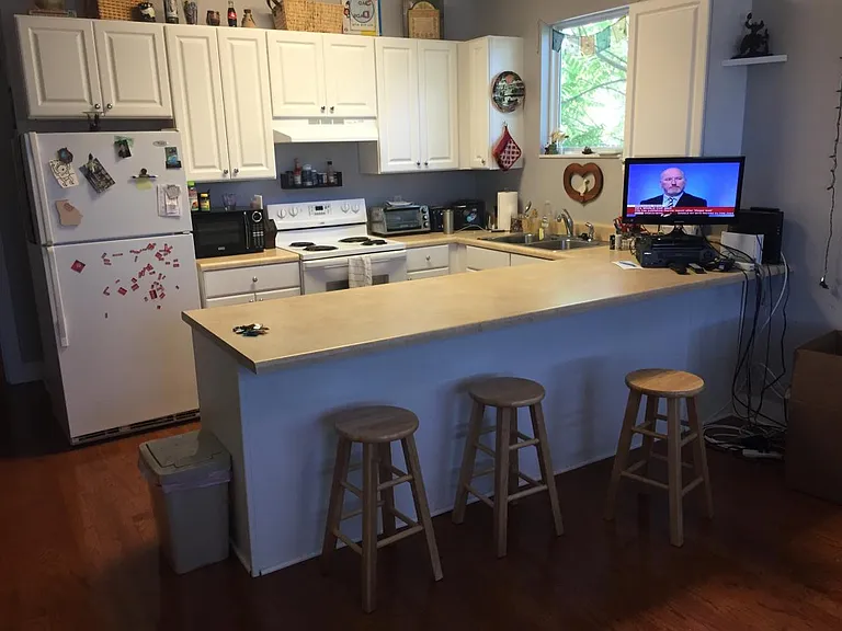 2113 Acklen Ave #6 — Photo 10