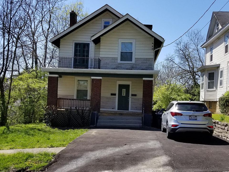 Plenty of parking in front and the back of the house.