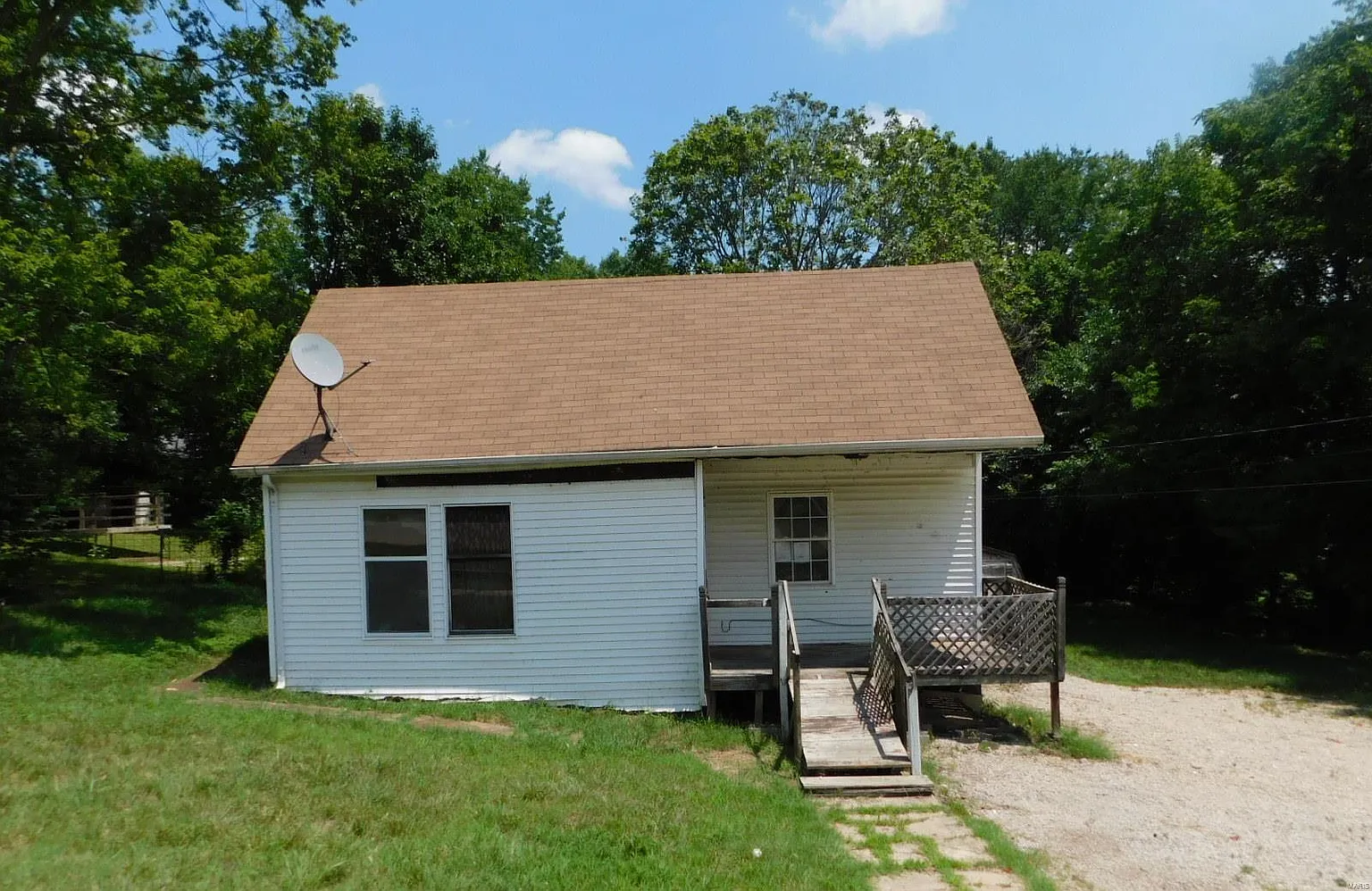 712 Walnut St photo 1