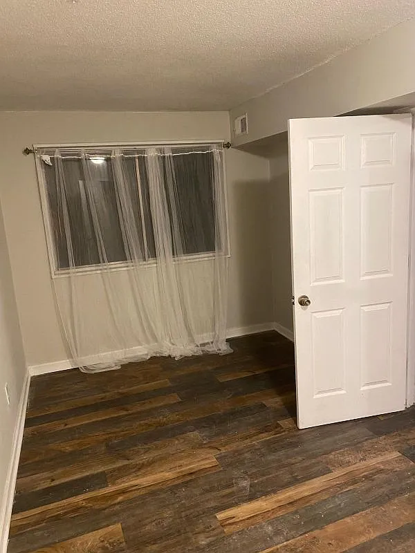 1 bed, 1.0 bath, 569 sqft, $1,500 — Photo 1