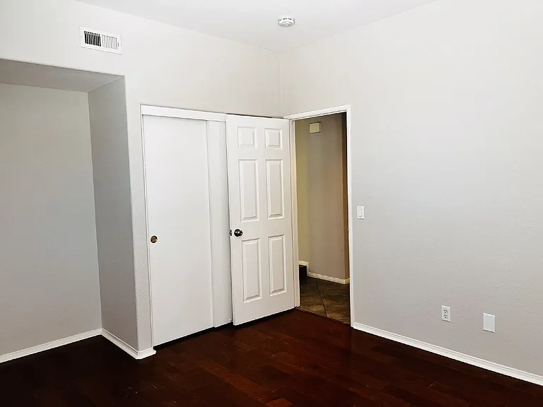 4984 Riding Ridge Rd — Photo 19