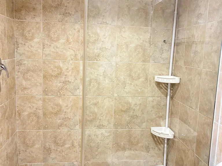 701 S Madison Ave #309 — Photo 32