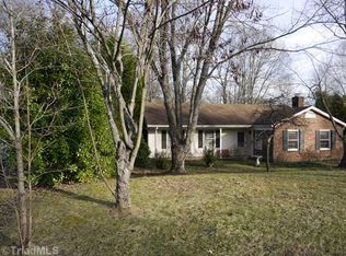 5102 Bayberry Ln, Greensboro, NC 27455