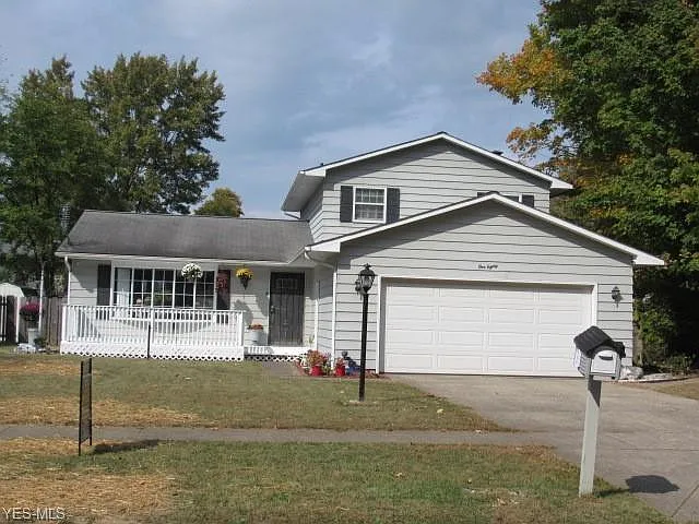 180 Timberlane Dr photo 1