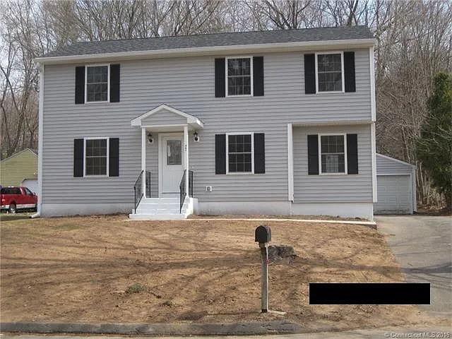 77 Borrmann Rd — Photo 3