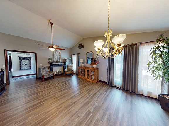 5th image of 10604 106th Rd