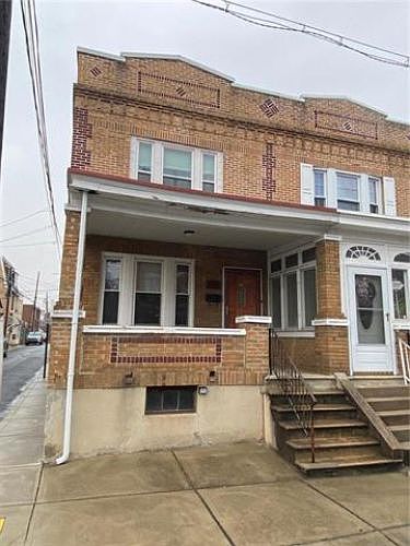 1st image of 395 W Greenleaf St