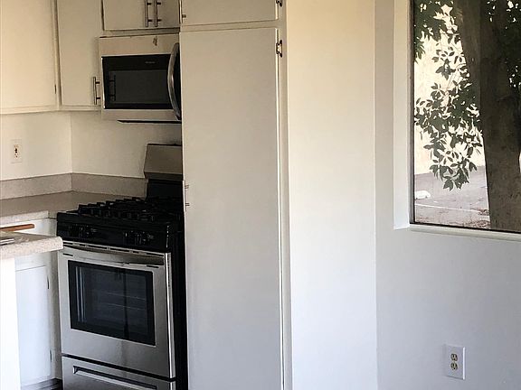3rd image of 4248 Arch Dr APT 6