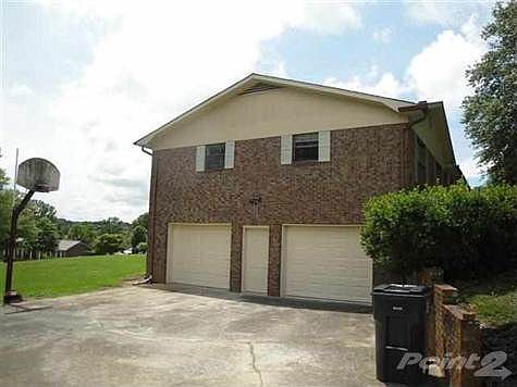 4th image of 5895 Chestnut Oak Dr