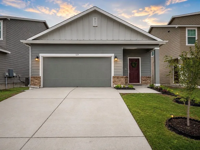 329 Flower Smith Ln #20-B — Photo 1