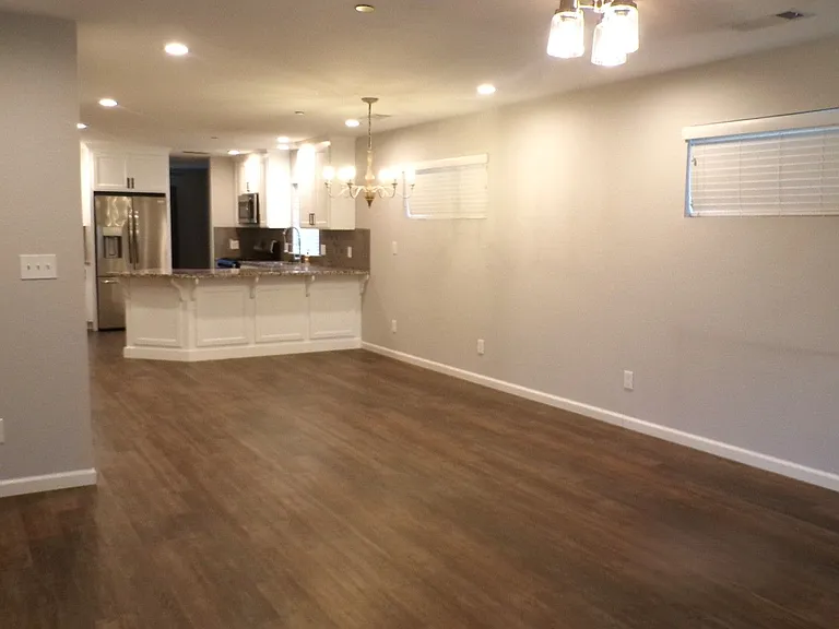 151 E Yolo St — Photo 3