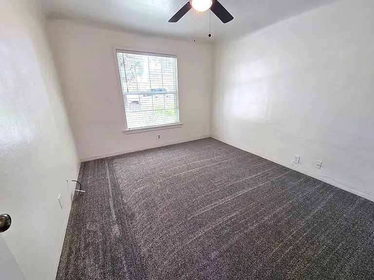 195 E Mountain View Ave — Photo 9