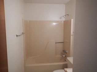 99 N 11th St, Defuniak Springs, FL 32433