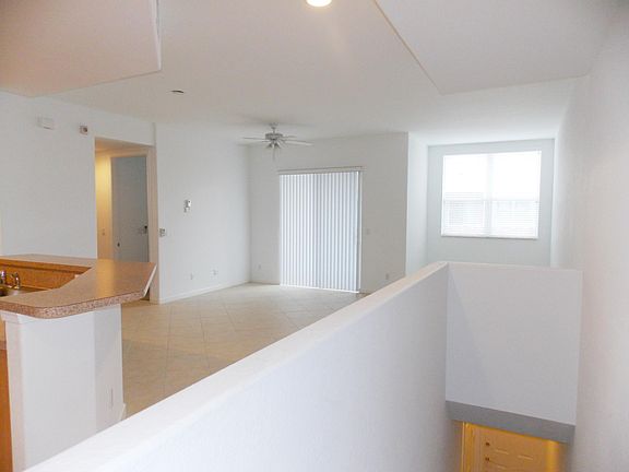 3rd image of 10400 SW Stephanie Way #206