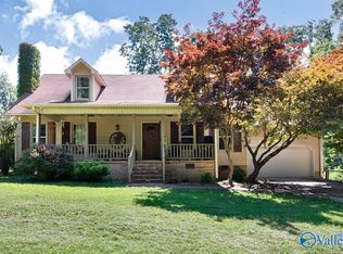 15274 Wright Rd, Athens, AL 35611