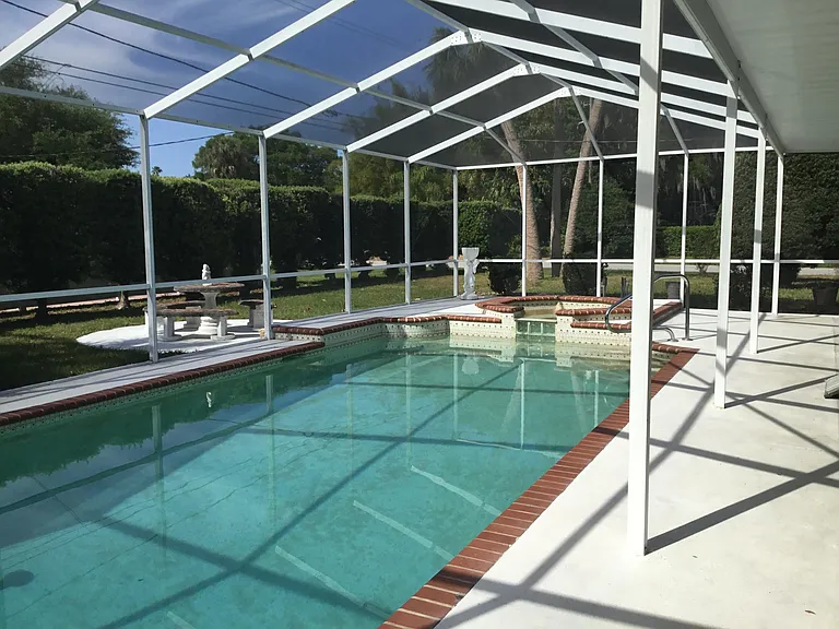 Pool.