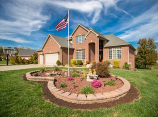 1393 Dylan Cir, Henderson, KY 42420
