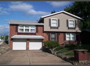 4674 Marina Dr, Homestead, PA