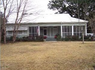 701 Ynestra Dr, Mobile, AL 36609