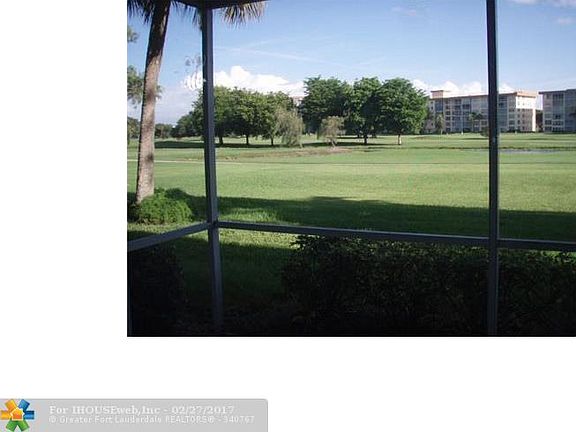 5th image of 2651 S Palm Aire Dr APT 104