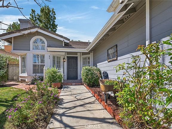 2nd image of 25837 Anderson Ln