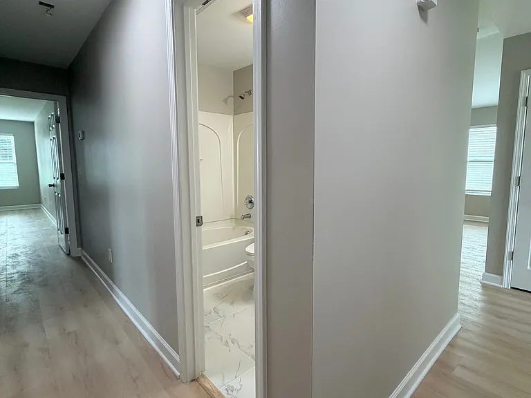 3963 Heather View Ln — Photo 16