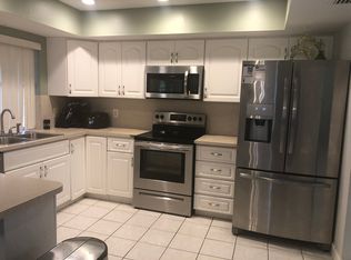 321 SW 64th Ave, Pompano Beach, FL 33068