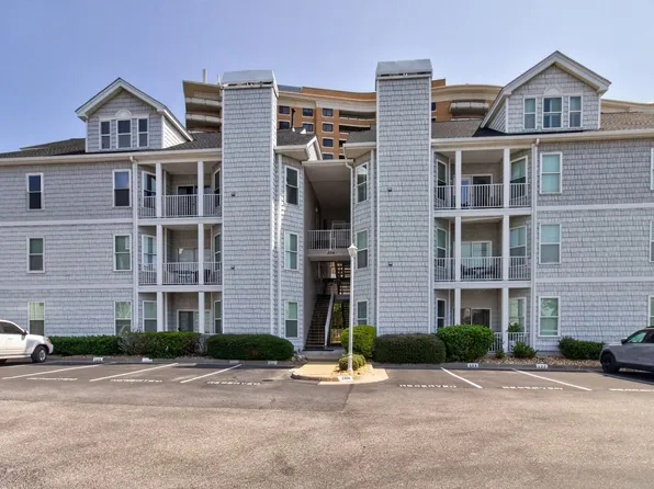 2308 Beach Haven Dr APT 303, Virginia Beach, VA 23451
