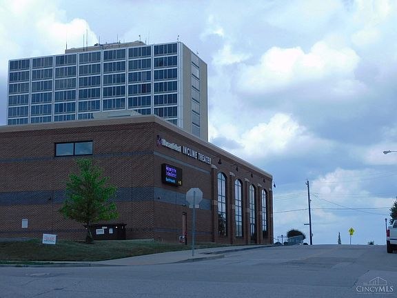 3rd image of 810 Matson Pl Unit 703