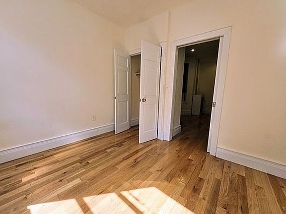 3rd image of 256 E 10th St #3K