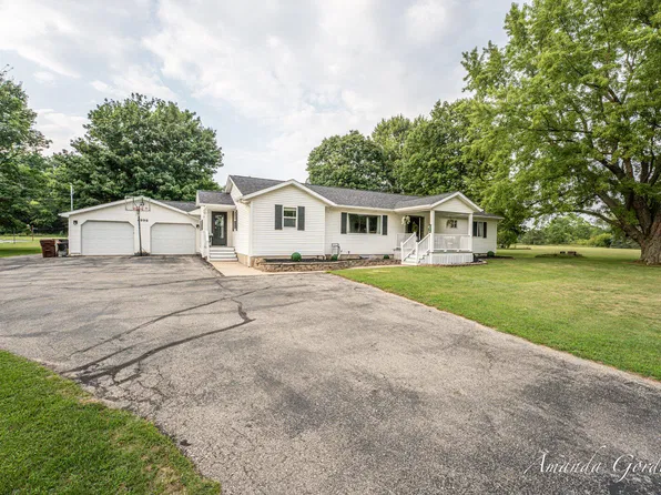 4996 Belding Rd, Belding, MI 48809