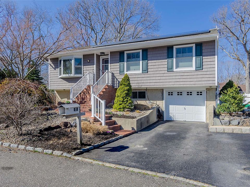 23 Oak Street, Centereach, NY 11720 Zillow