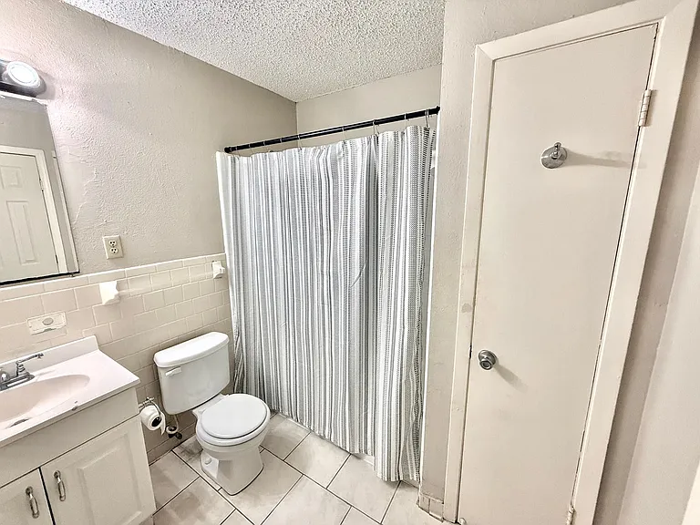 3101 Highland Rd #317 — Photo 6
