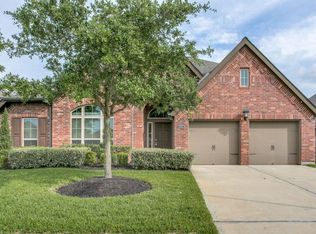 2411 Lost Bridge Ln, Pearland, TX 77584