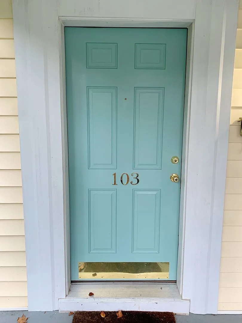 3 Bed 2 Baths - walk to ECU — Photo 4