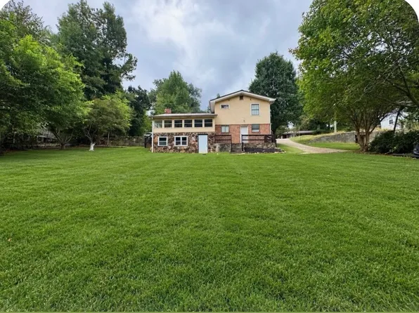 482 Palm St, Canton, GA 30115