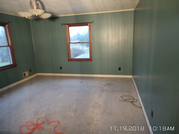 4th image of 375 Deatsville Loop