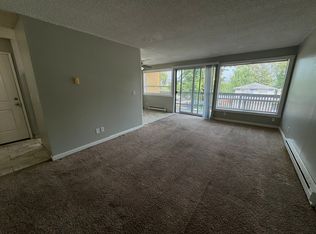 401 Taylor Ave NW APT 4, Renton, WA 98057