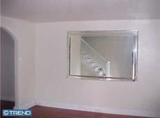 2860 Yorkship Rd, Camden, NJ 08104