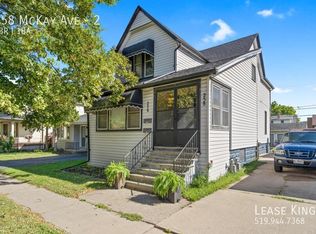 258 McKay Ave #2, Windsor, ON N9B1Z4