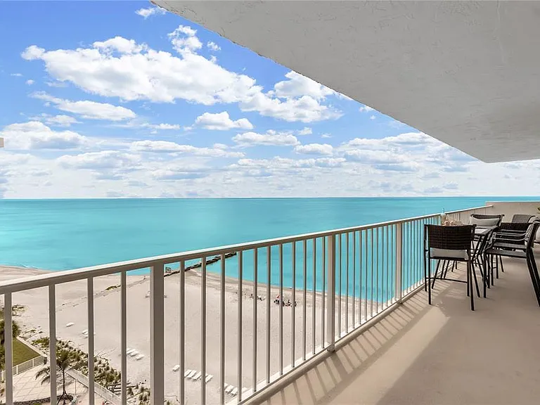 2301 Gulf Of Mexico Dr #102N — Photo 29